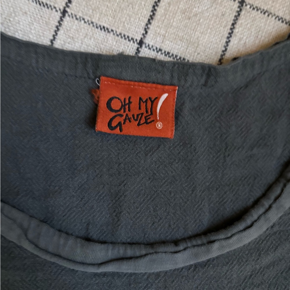 Oh My Gauze! Charcoal Top